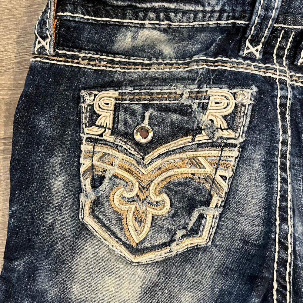 Rock Revival Jeans - Picture 5 of 12